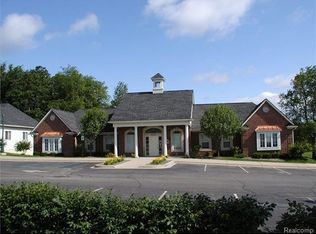 212 W Highland Rd, Highland, MI 48357