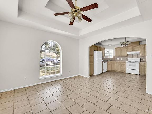 3rd image of 1810 Agua Fina Ave