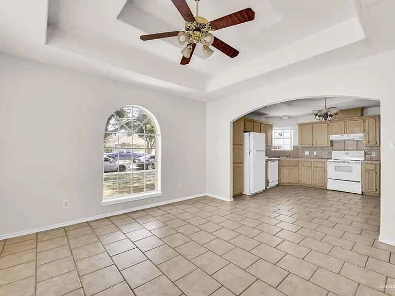 1810 Agua Fina Ave #2 — Photo 4