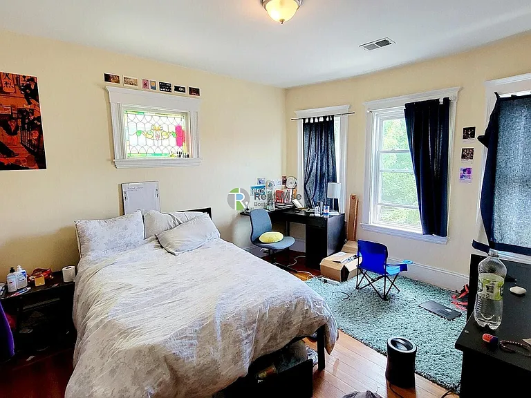 89 Winthrop St #2 — Photo 8