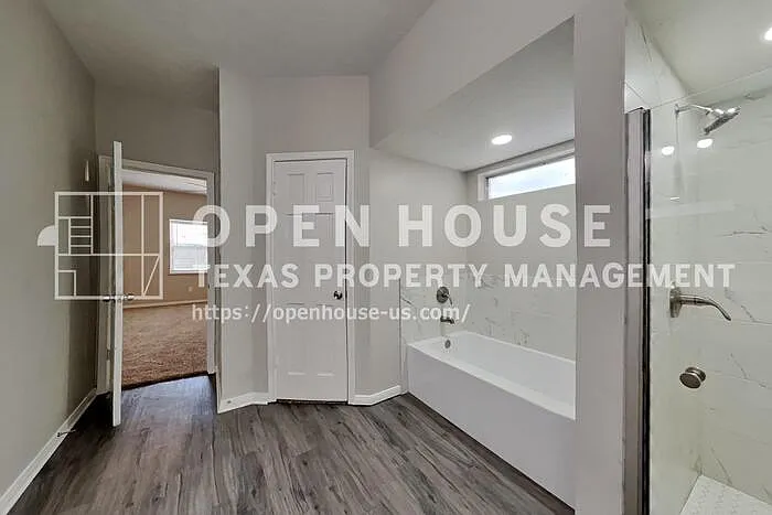12127 Rocky Lake Dr — Photo 11