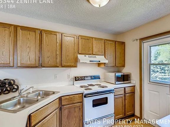 5th image of 13344 Zenith Ln