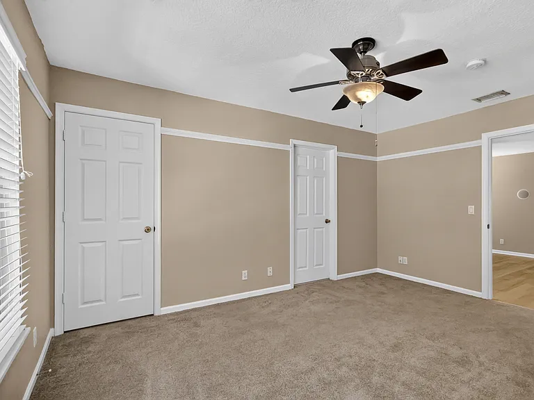 8103 Bellagio Ln — Photo 34