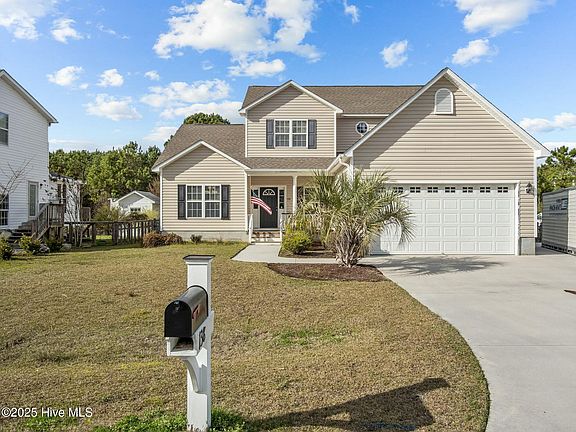 3rd image of 138 Madison Bay Drive