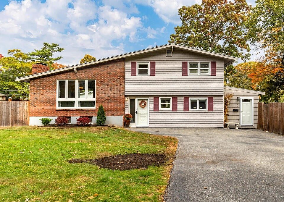 1st image of 2 Briarwood Ave