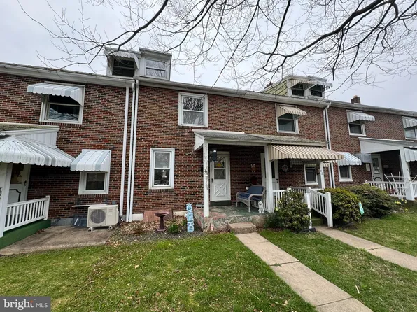 423 Pine St, Denver, PA 17517