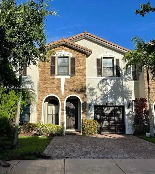3178 NW 103rd Pl