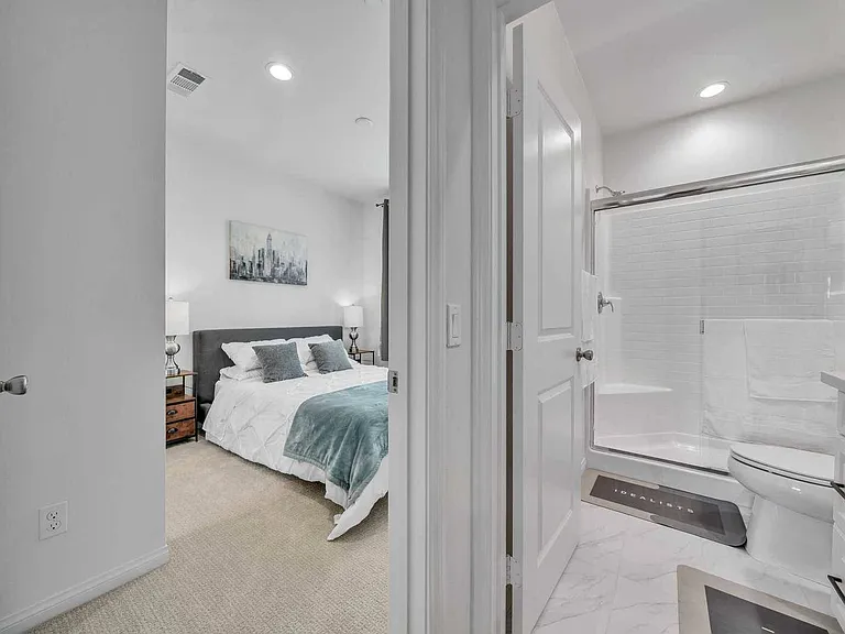 527 W Victor Ave — Photo 11