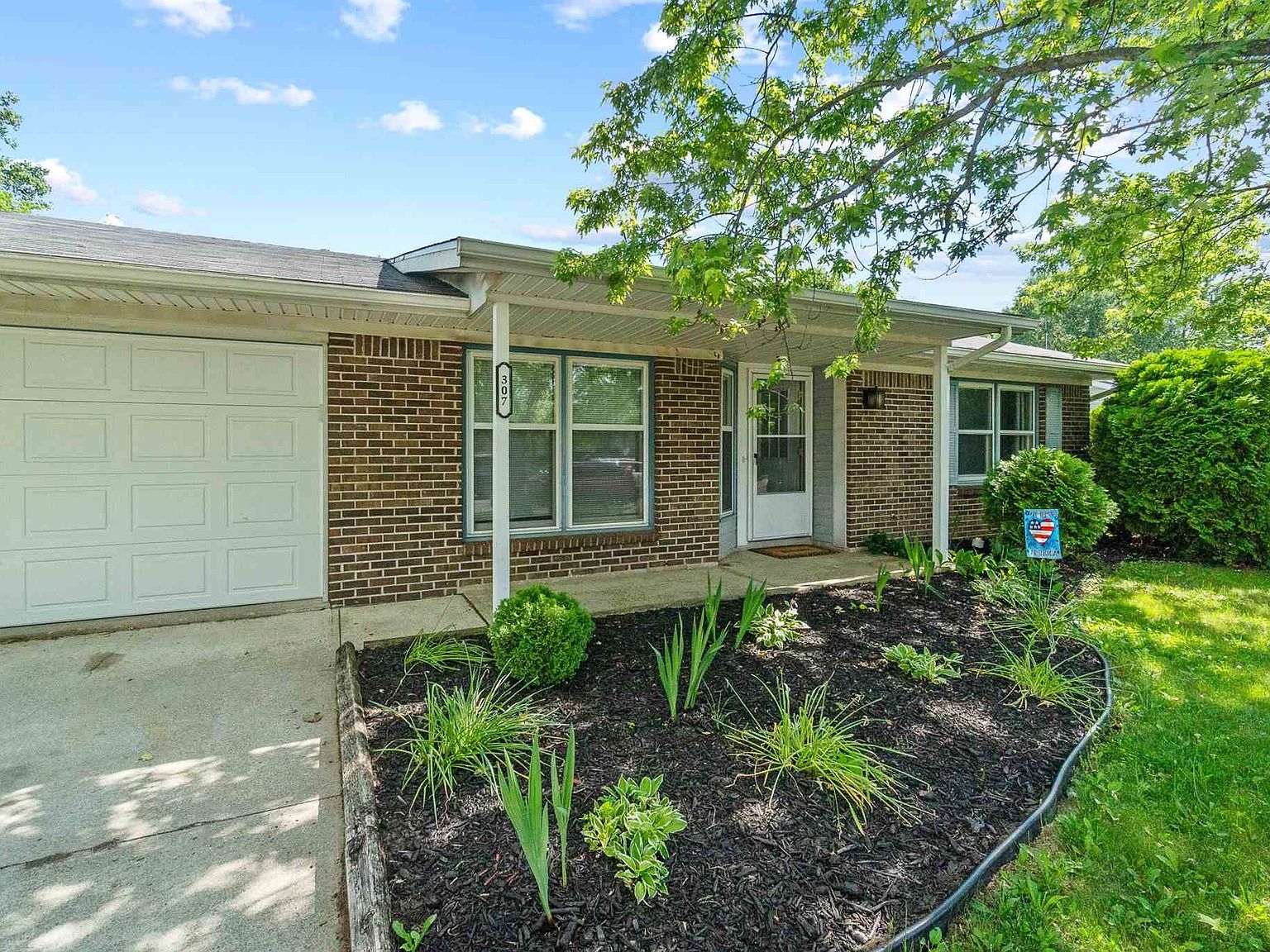 307 Fairfax Ct, Garrett, IN 46738 Zillow