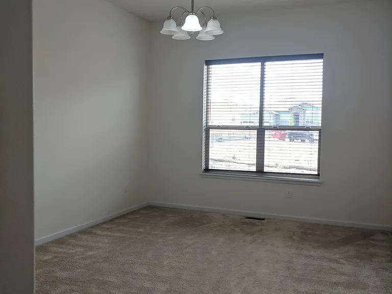 6015 Medlar Pl — Photo 12