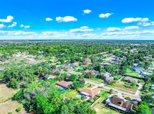 12073 Old Country Rd N, Wellington, FL 33414