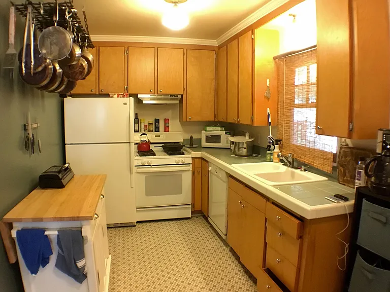 414 NW 45th St — Photo 5
