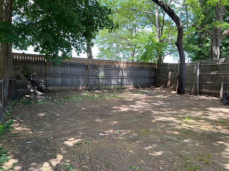 635 Elm St #2 — Photo 33