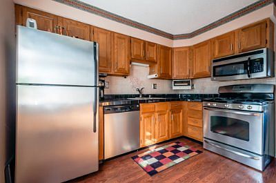3rd image of 320 Conestoga Way