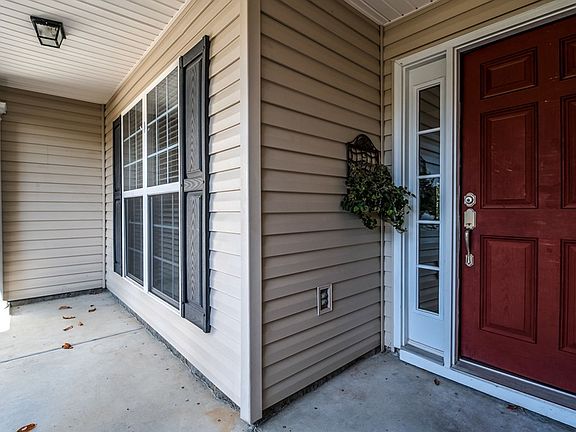 2nd image of 908 Watsonia Dr