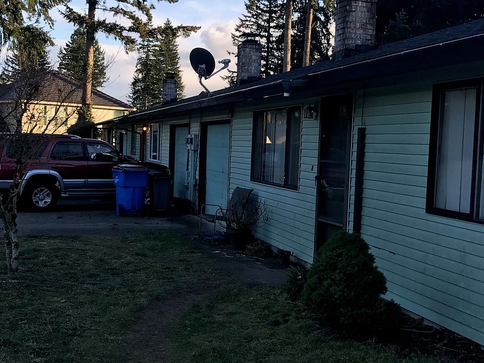 1st image of 1115 NE 143rd Ave