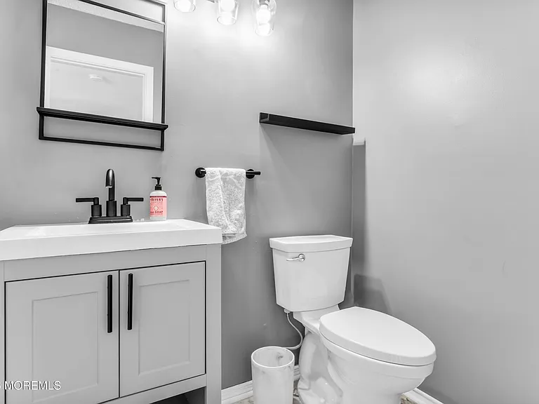 141 Old Orchard Ln — Photo 15