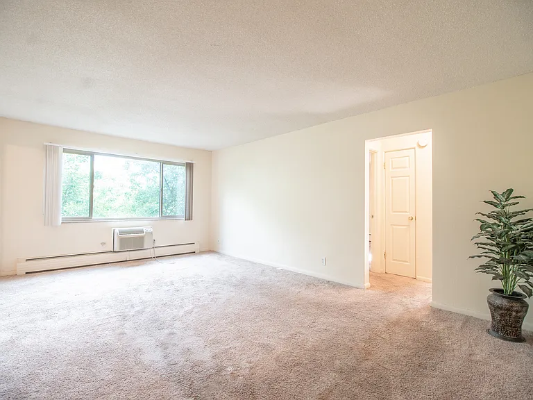 5798 S Gallup St — Photo 10