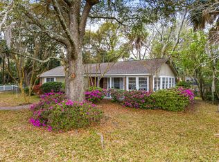 31 31st Ave, Isle Of Palms, SC 29451