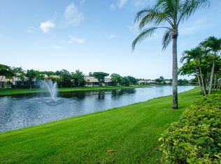 5512 Grande Palm Cir, Delray Beach, FL 33484