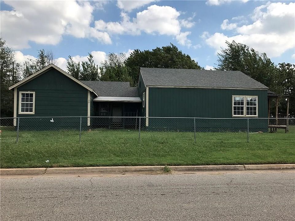 1st image of 501 SE 49th St