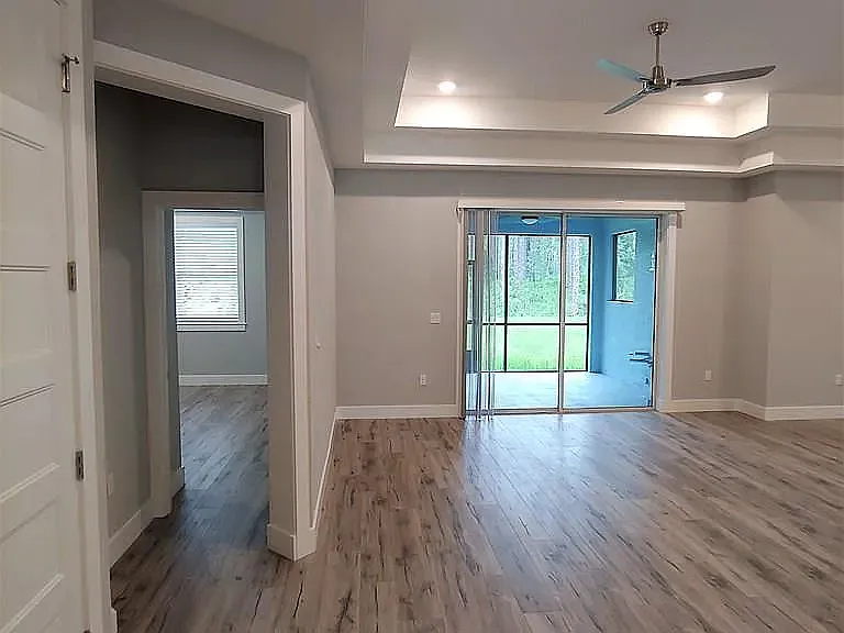 52 Ethan Allen Dr — Photo 5