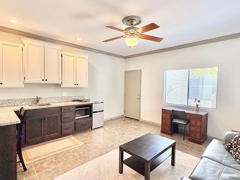 3835 Cedar Vale Way — Photo 3