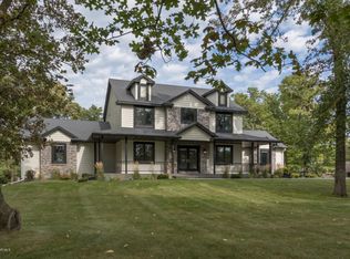 5087 Hidden Valley Ln SW, Stewartville, MN 55976