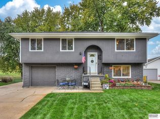 23805 Oak St, Waterloo, NE 68069