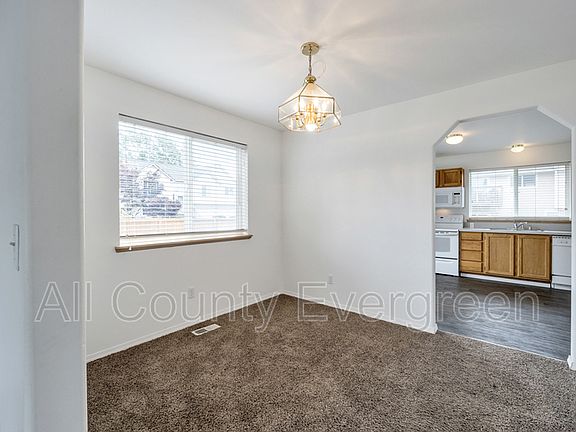 4th image of 7918 195th St E