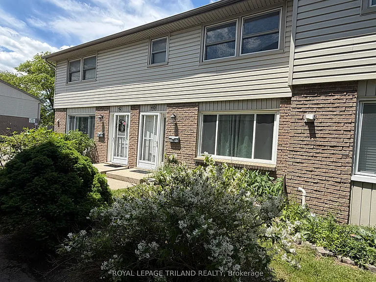 690 Little Grey St #40 — Photo 2