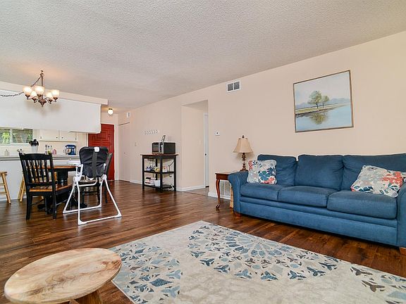 5th image of 2459 Via Camino Ave