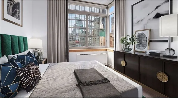 Rented by Compass | media 24