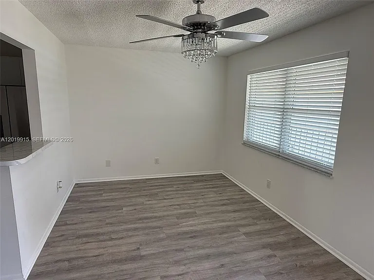 18 Lake Vista Trl #204 — Photo 3