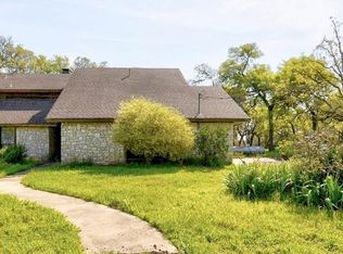 901 Bluebird Dr, Manchaca, TX 78652