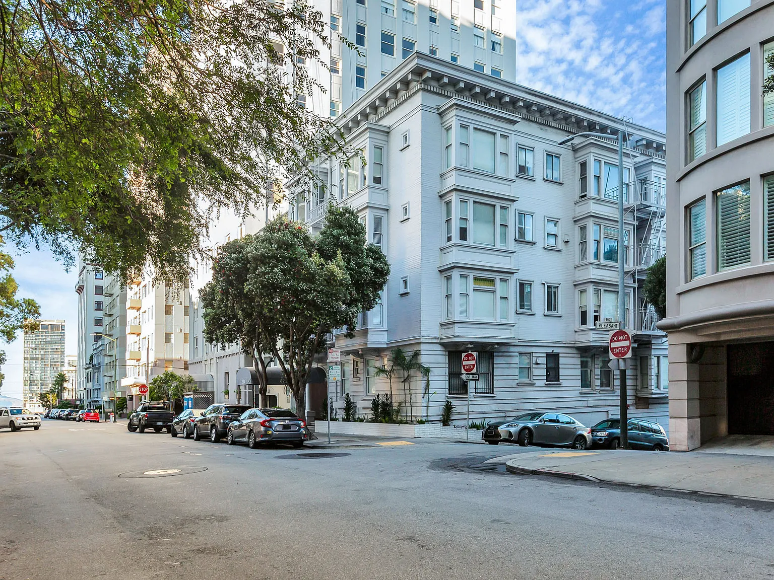 1234 Jones — Photo 1