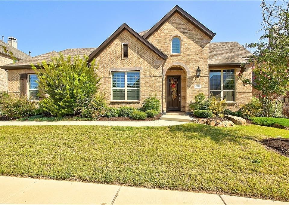 1st image of 13752 Evergreen Dr