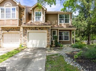 186 Kettlebrook Dr, Mount Laurel, NJ 08054