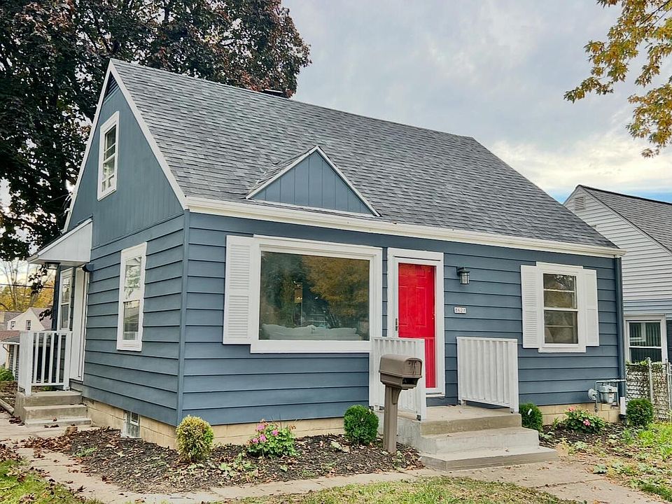 1st image of 8621 W Lisbon AVENUE