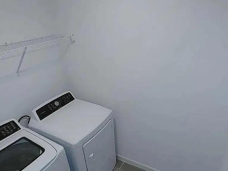 105 Boracay Cir — Photo 29
