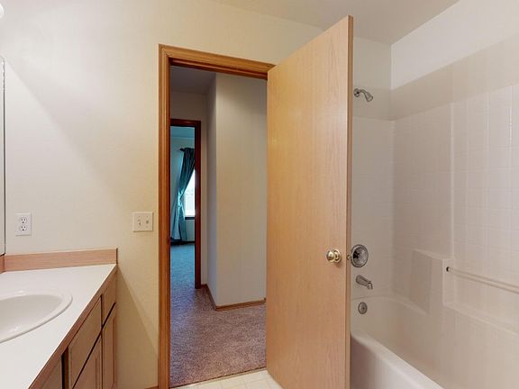 4th image of 13621 68th Avenue Ct E