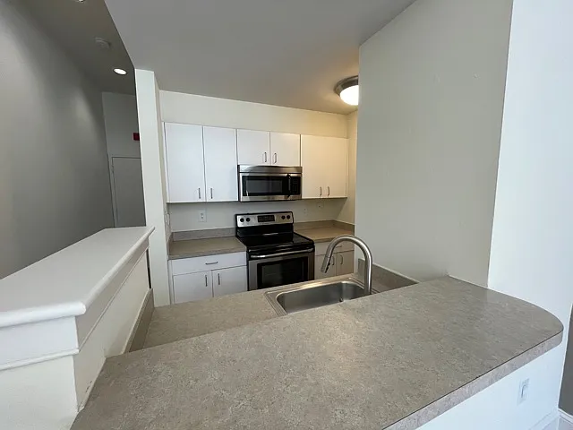 Canal House — Photo 27