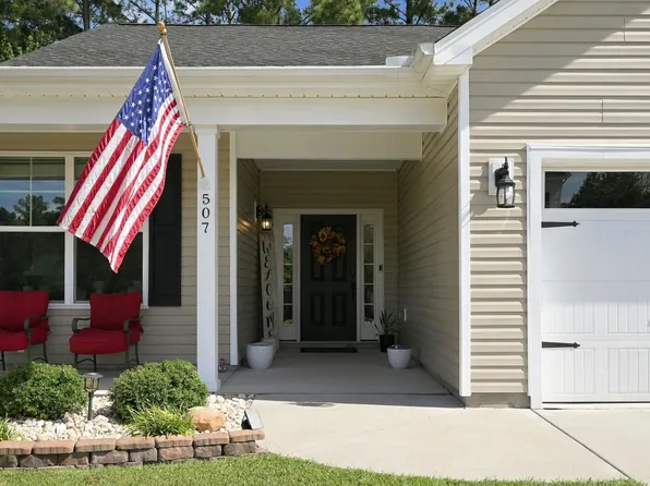 507 Trellis Rd, Hampstead, NC 28443
