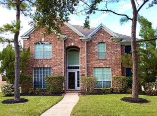 124 S Laguna Pointe Dr, League City, TX 77573