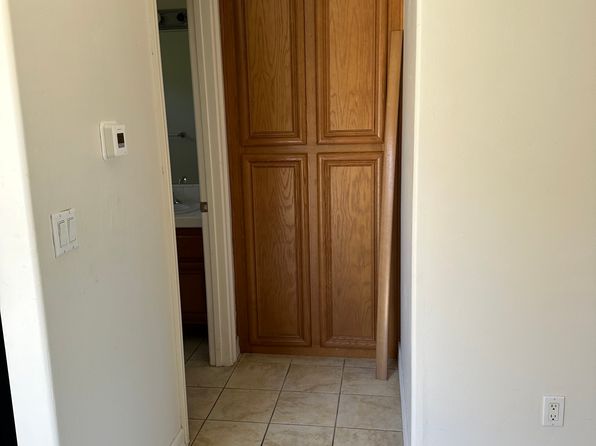 706 Sylvis Way #1