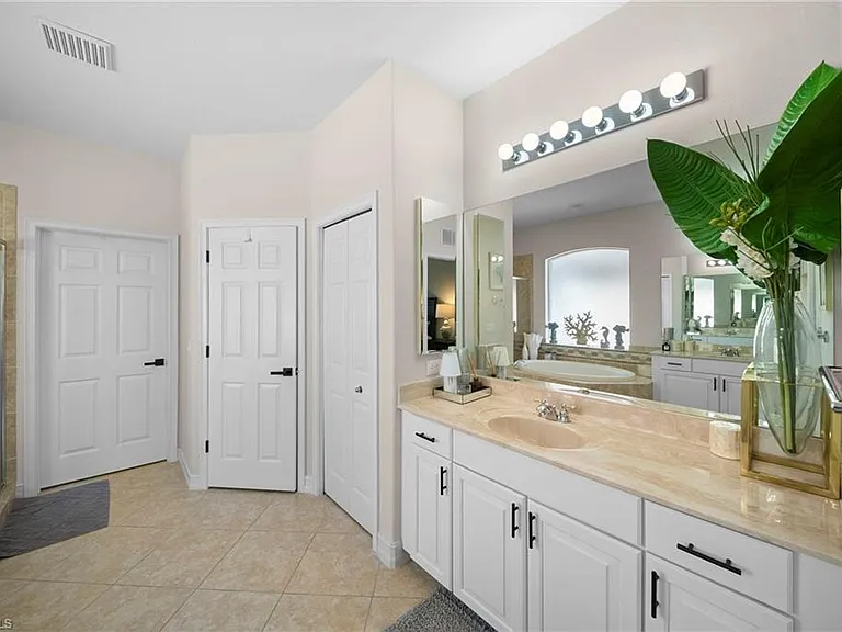 14321 Manchester Dr — Photo 27