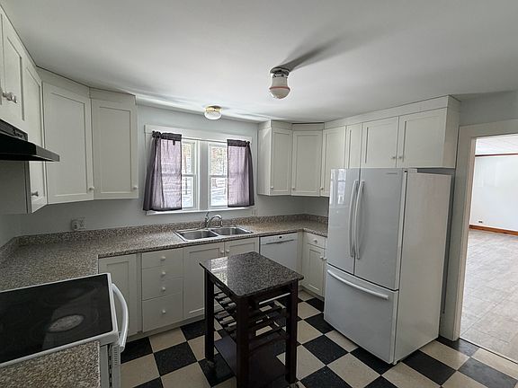 5th image of 2 Davcarley Rd