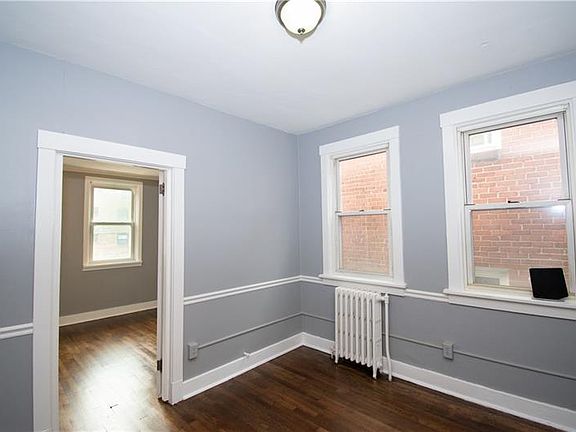 3rd image of 1114 Arkansas Ave