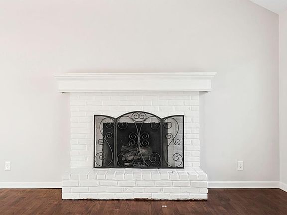 4th image of 10207 Edelweiss Cir