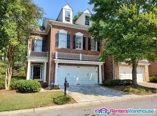 3101 Village Green Dr, Roswell, GA 30075